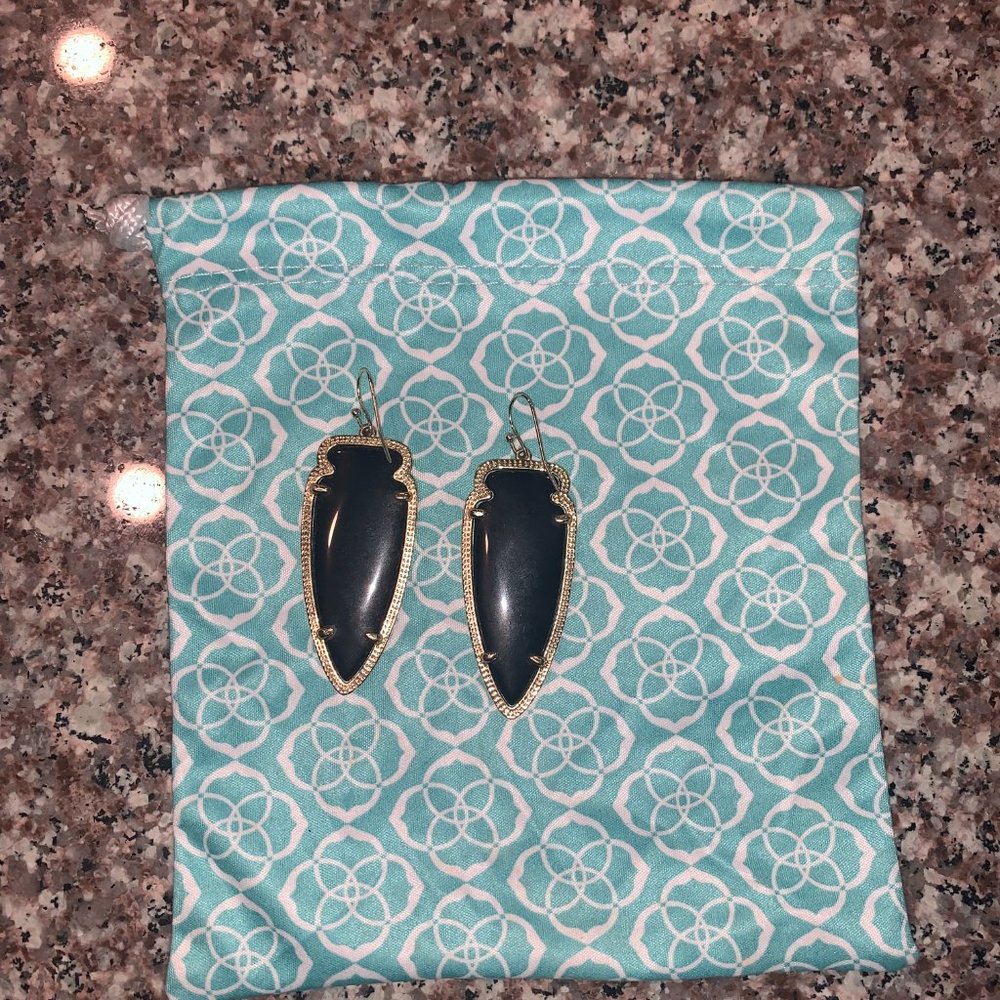 Black Arrow Kendra Scott Earrings